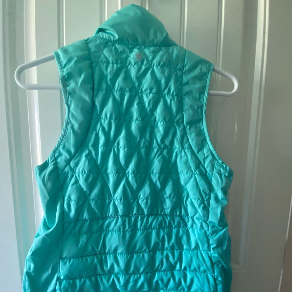 Tangerine vest size small - $15